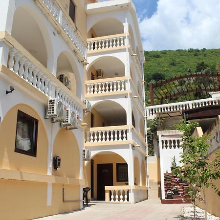 Apartmani Lime Petrovac Luaran gambar